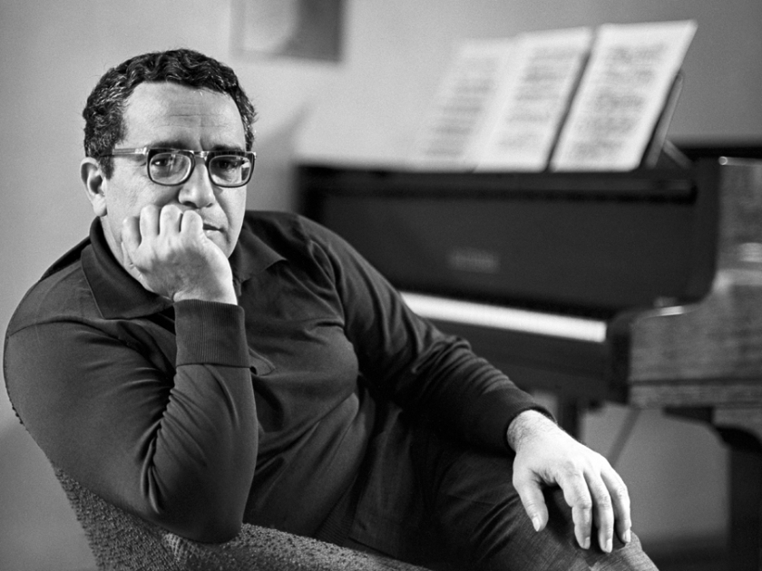 Bütün nəsillərin müasiri