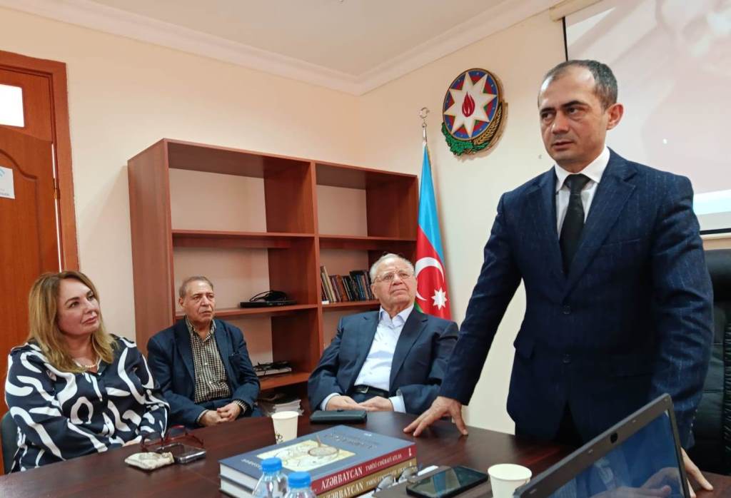 Coğrafiya İnstitutunda Ümummilli Lider Heydər Əliyevin anım gününə həsr olunmuş tədbir keçirilib