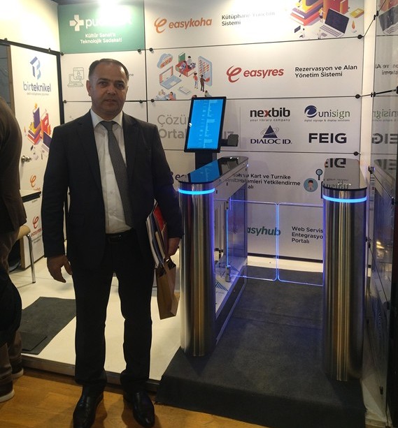 Rəyasət Heyəti aparatının əməkdaşı Türkiyədə III Beynəlxalq Kitabxana və Texnologiya Festivalında iştirak edib