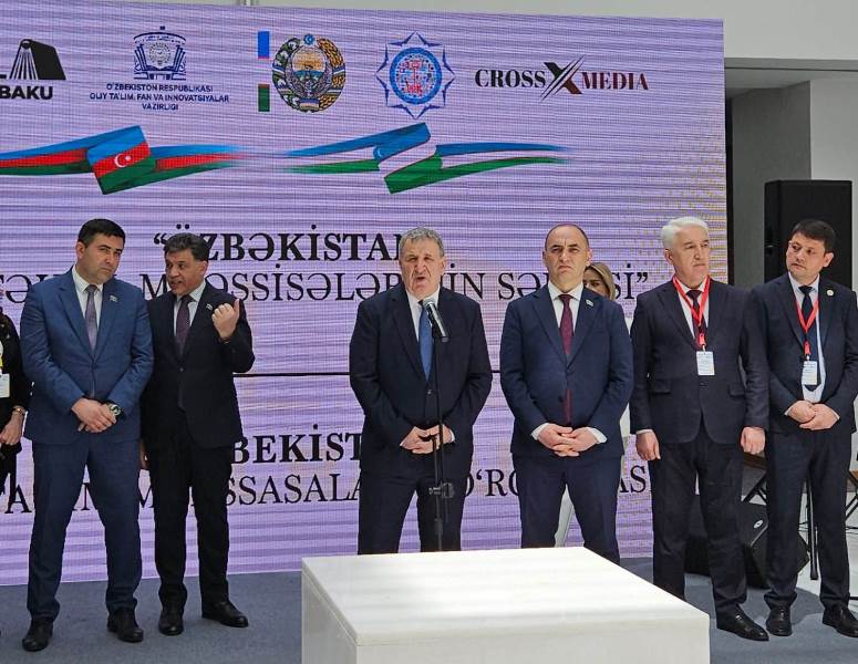 Mərkəzi Elmi Kitabxanada Özbəkistan universitetlərinin sərgisi keçirilib