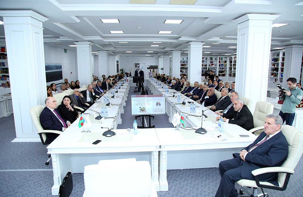 AMEA-nın müxbir üzvü Qorxmaz İmanovun 85 illik yubileyi qeyd olunub