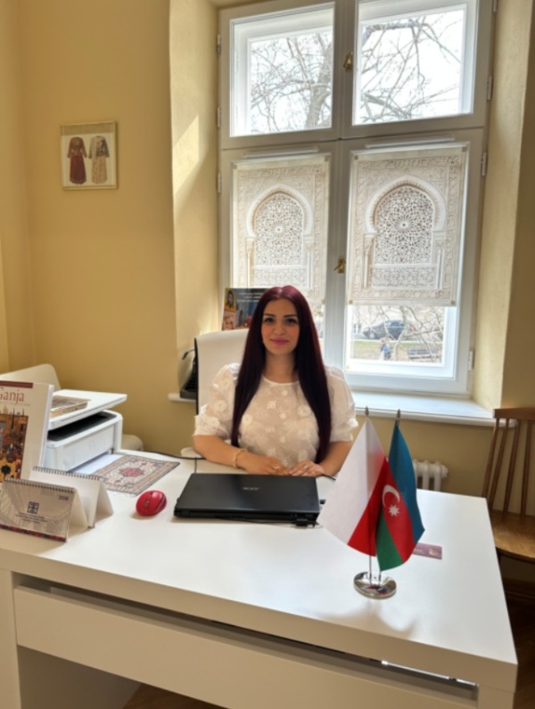 Tarix və Etnologiya İnstitutunun dosenti Varşava Universitetində elmi təcrübədə olub