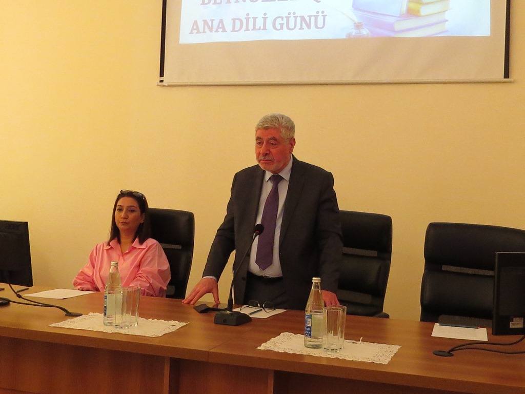 Əlyazmalar İnstitutunda “Beynəlxalq Ana Dili Günü”nə həsr olunmuş tədbir keçirilib