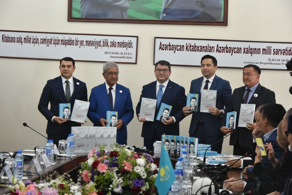 Академик Иса Габиббейли принял участие на мероприятиях, которые прошли в честь 100-летнего юбилея Азербайджанской национальной библиотеки