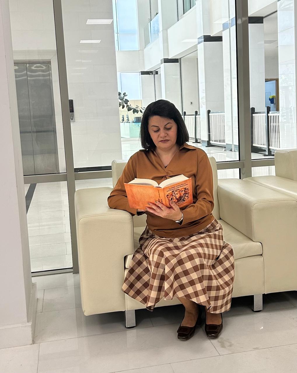 MEK əməkdaşının yeni kitabı oxuculara təqdim olunub