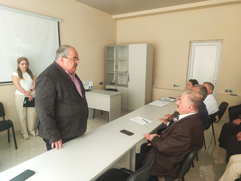 Biofizika İnstitutunda Ulu Öndərin anadan olmasının 102-ci ildönümünə həsr olunmuş tədbir keçirilib