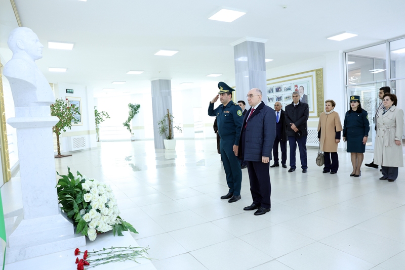 ETN İnformasiya Texnologiyaları İnstitutunun nümayəndə heyəti Dövlət Sərhəd Xidmətinin Xüsusi Məktəbində olub