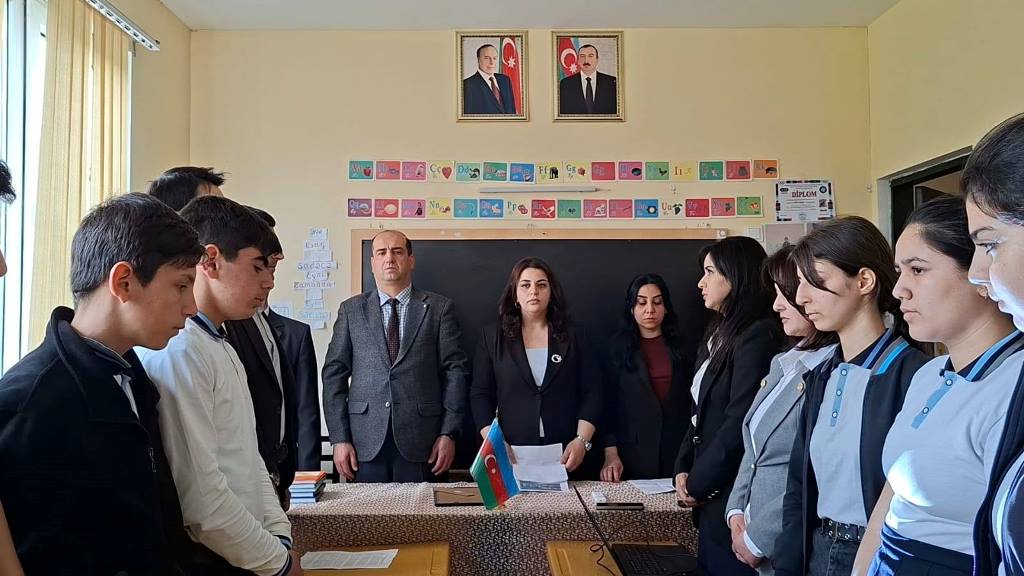 Şəkidə “Tarixi şəhərlərimizin davamlı inkişafı və memarlıq irsinin qorunması problemləri” mövzusunda seminar keçirilib