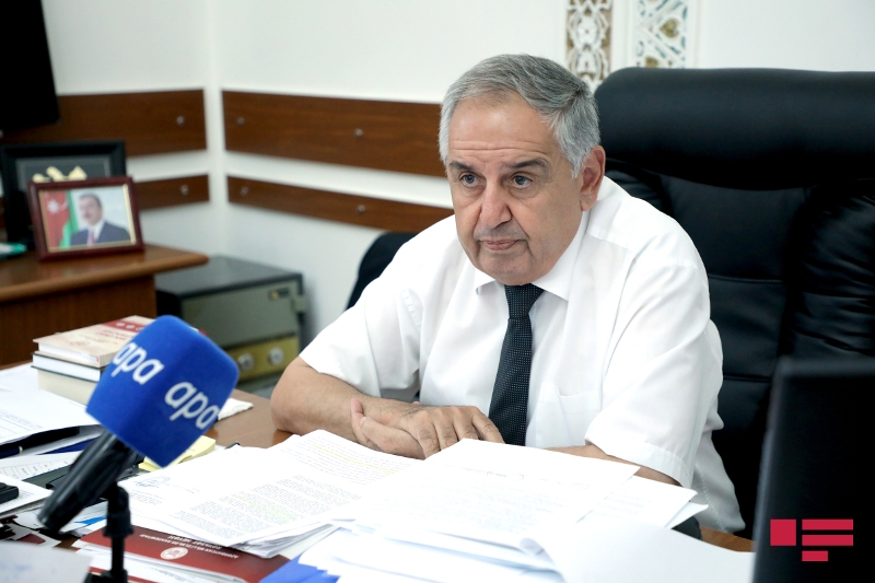 Arif Həşimov: “AMEA əməkdaşları 65 faizə qədər azalacaq”