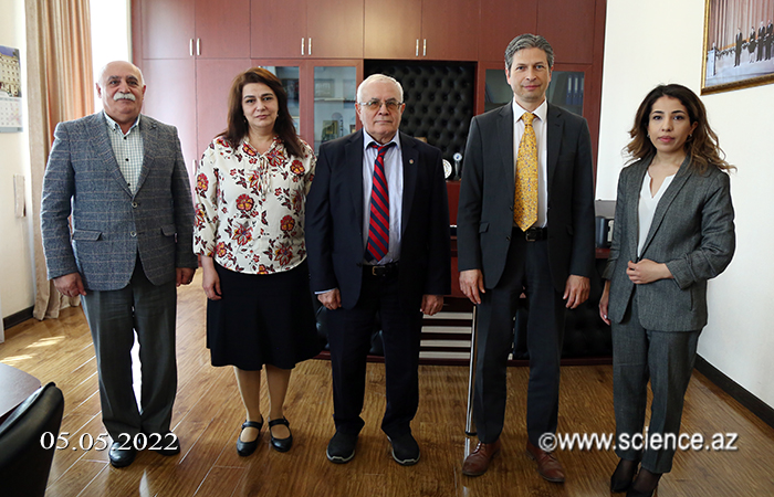 The possibilities of cooperation between ANAS and the German Academic Exchange Service were discussed