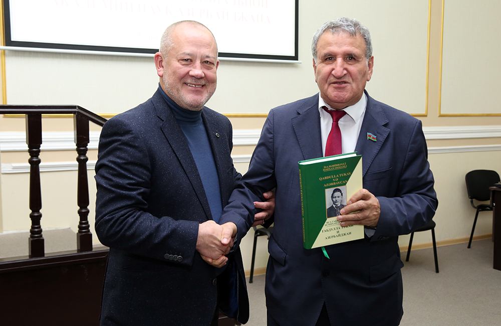 Расширяются научные связи между Азербайджаном и Татарстаном
