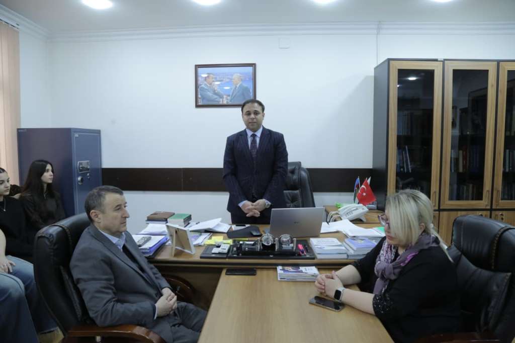 Folklor İnstitutunda tələbələrin elmi-tədqiqat təcrübəsi başlayıb