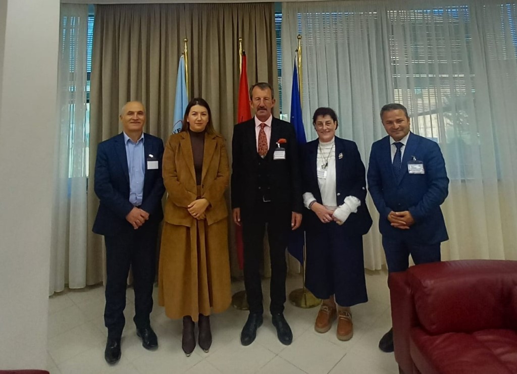 Azərbaycanlı alimlər Albaniyanın Elbasan şəhərində keçirilən beynəlxalq konfransda iştirak ediblər