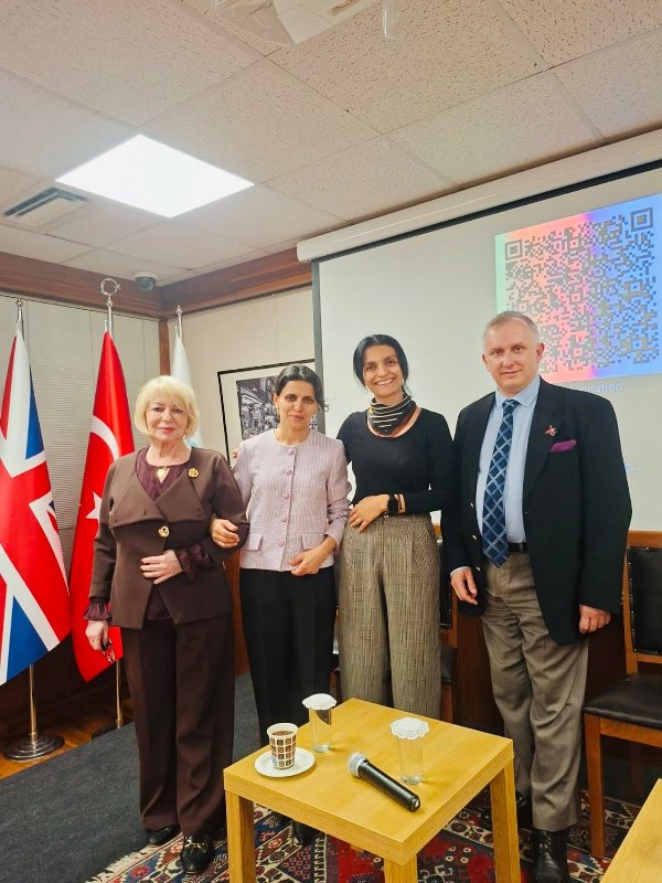 Azərbaycan elmi və mənəvi irsi Böyük Britaniyanda: Kembric Universitetində Nizami Gəncəvi irsinə həsr olunmuş beynəlxalq konfrans təşəbbüsü və Londonda elmi-mədəni tədbirlər
