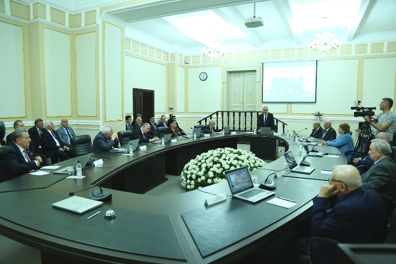 A conference on the topic “Heydar Aliyev: Teaching statehood and the modern period” was held at ANAS