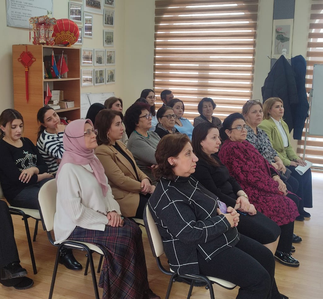 Ədəbiyyat İnstitutunda Xocalı faciəsinin qurbanları anılıb