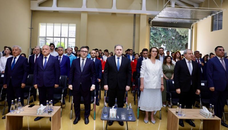 AMEA Gənclər Akademiyasının sədri Elmir Babayevin yer aldığı komanda milli proqramın qalibi olub