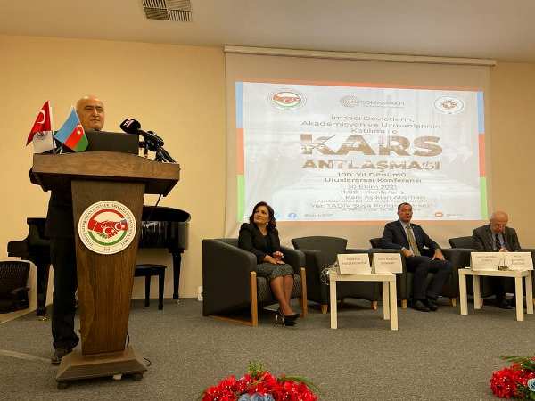Azərbaycanlı alim beynəlxalq konfransda Qars müqaviləsindən danışıb
