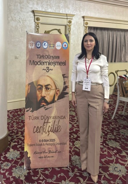 AMEA Rəyasət Heyətinin əməkdaşı Özbəkistanda keçirilən beynəlxalq simpoziumda Qarabağ folkloru mövzusunda məruzə edib