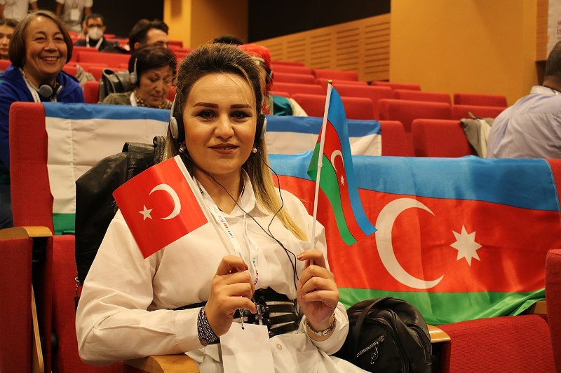 Coğrafiya İnstitutunun əməkdaşı Türkiyədə keçirilən konfransda ölkəmizi təmsil edib