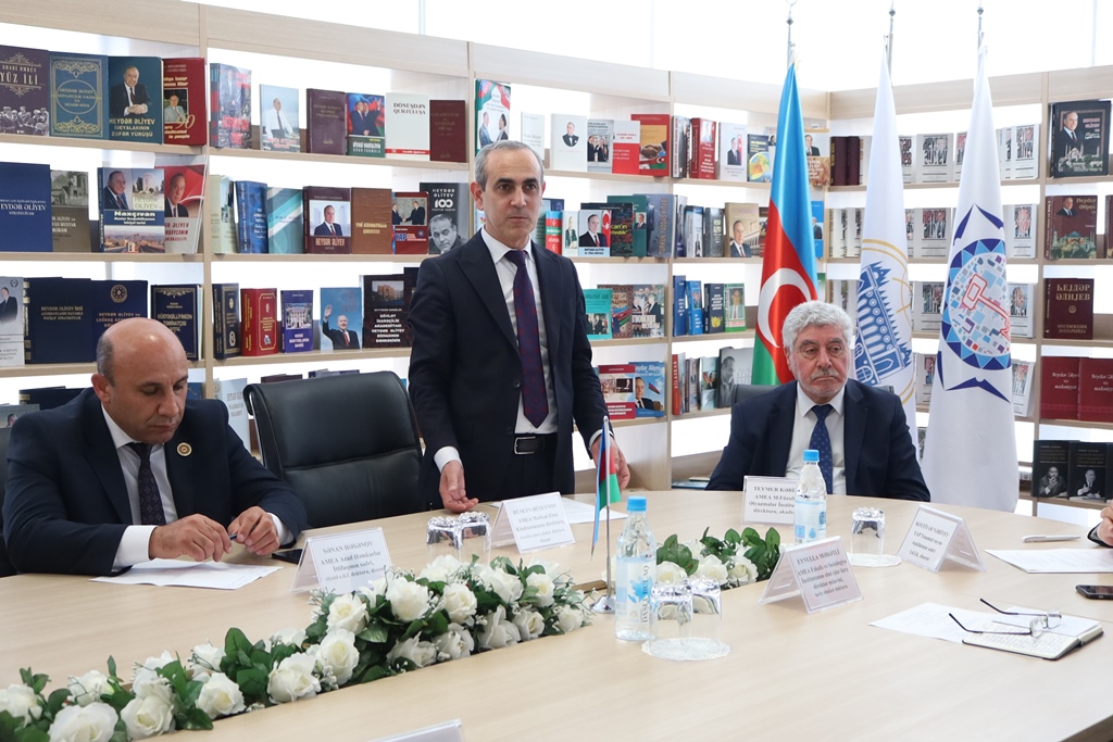 MEK-də “Heydər Əliyev və Azərbaycan elmi” adlı lektoriya keçirilib