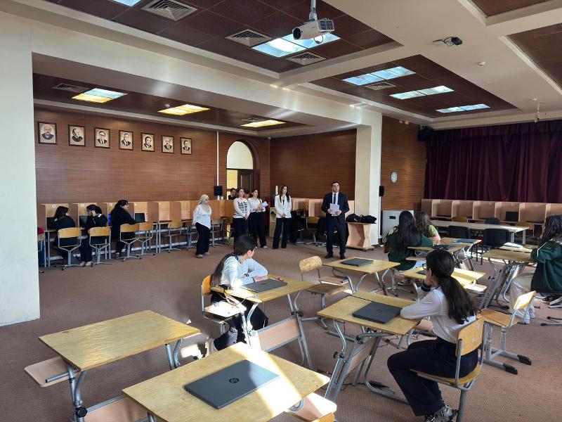 AMEA-nın təşkilatçılığı ilə məktəblilər arasında Azərbaycan dili üzrə Olimpiada keçirilib