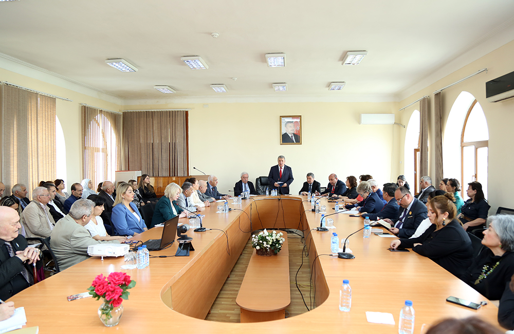 “Azərbaycan fəlsəfəsinin yadda qalan simaları – Məqsəd Səttarov” mövzusunda respublika elmi konfransı keçirilib