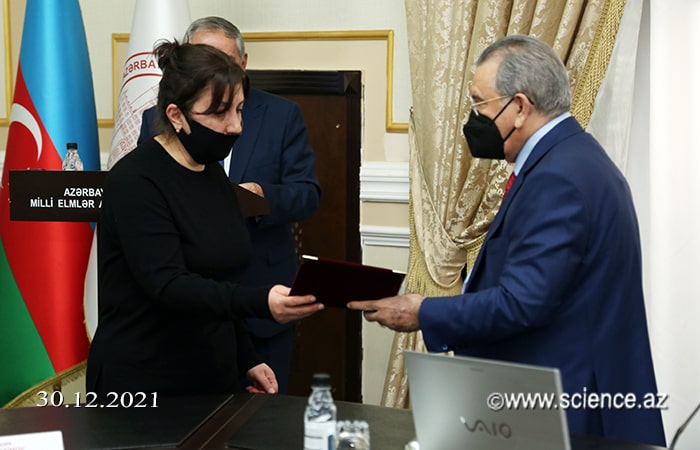 Academician Ramiz Mehdiyev met with participants of the war and families of martyrs