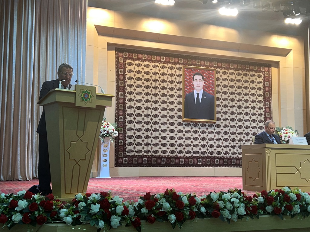 Президент НАНА принял участие на мероприятиях, посвященных Дню науки в Туркменистане