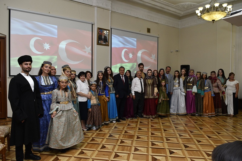 Новый этап в развитии азербайджано-турецких научных связей
