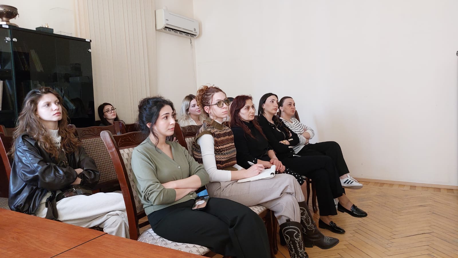 Arxeologiya və Antropologiya İnstitutunda “Elmi müzakirə qrupu”nun ilk görüşü keçirilib