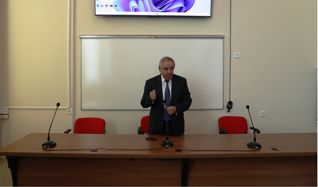 Fizika İnstitutunda 27 Sentyabr - Anım Gününə həsr olunmuş tədbir keçirilib