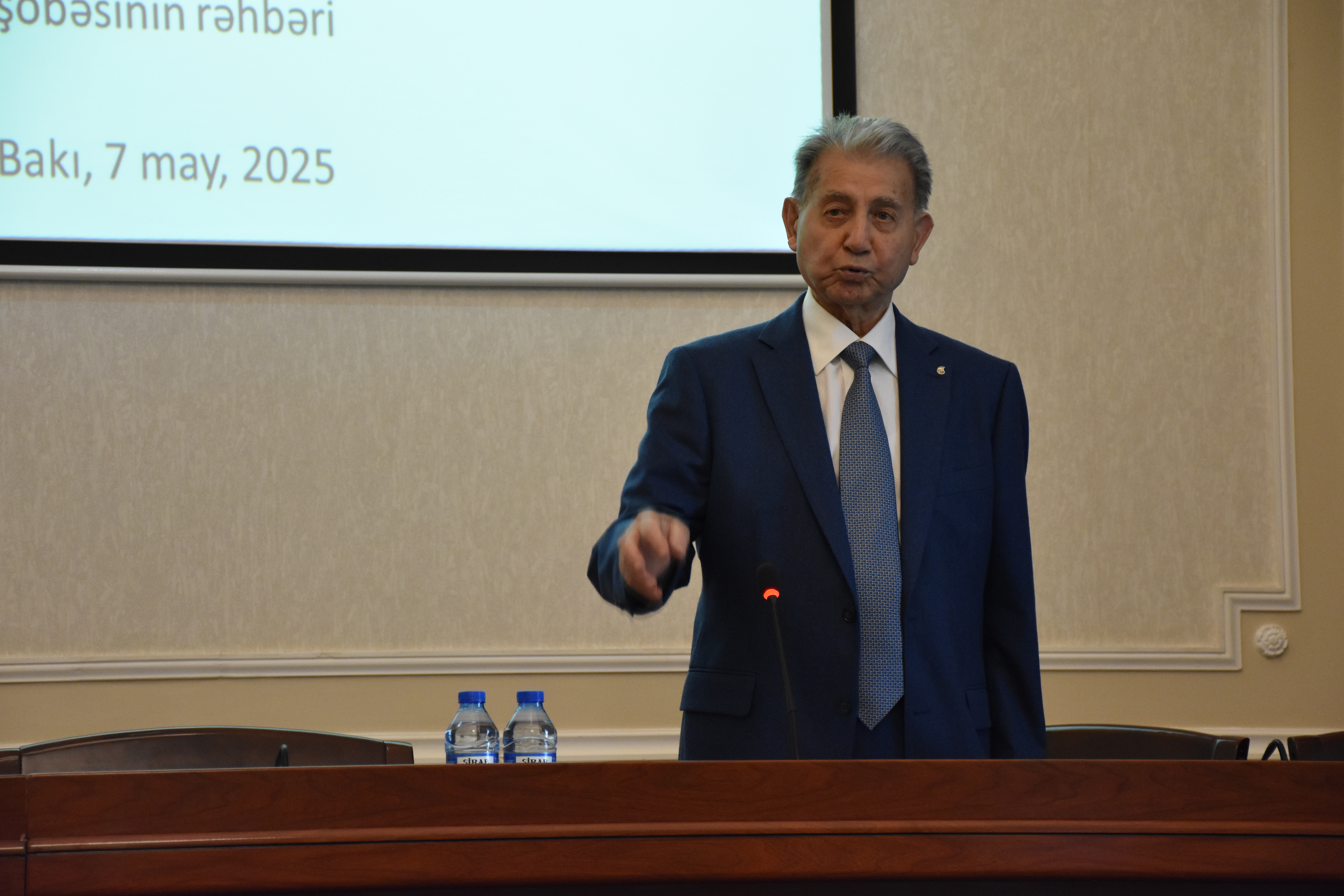 Geologiya və Geofizika İnstitutunda gənclər üçün lektoriya keçirilib