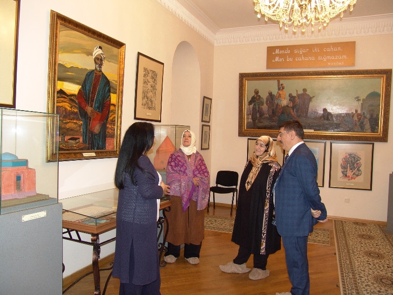 Türkiyəli ombudsman Yahya Akman Ədəbiyyat Muzeyinin qonağı olub
