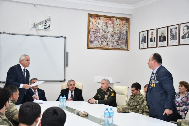 Состоялась встреча с сотрудниками НАНА, которые принимали участие в Отечественной войне