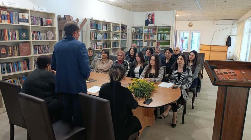 Lənkəran Regional Elmi Mərkəzində “Ulu Öndər  Heydər Əliyev və qadın siyasəti” mövzusunda tədbir keçirilib