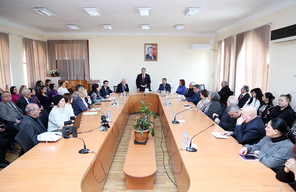 В НАНА состоялась научная конференция, посвященная 100-летнему юбилею Нахчыванской Автономной Республики