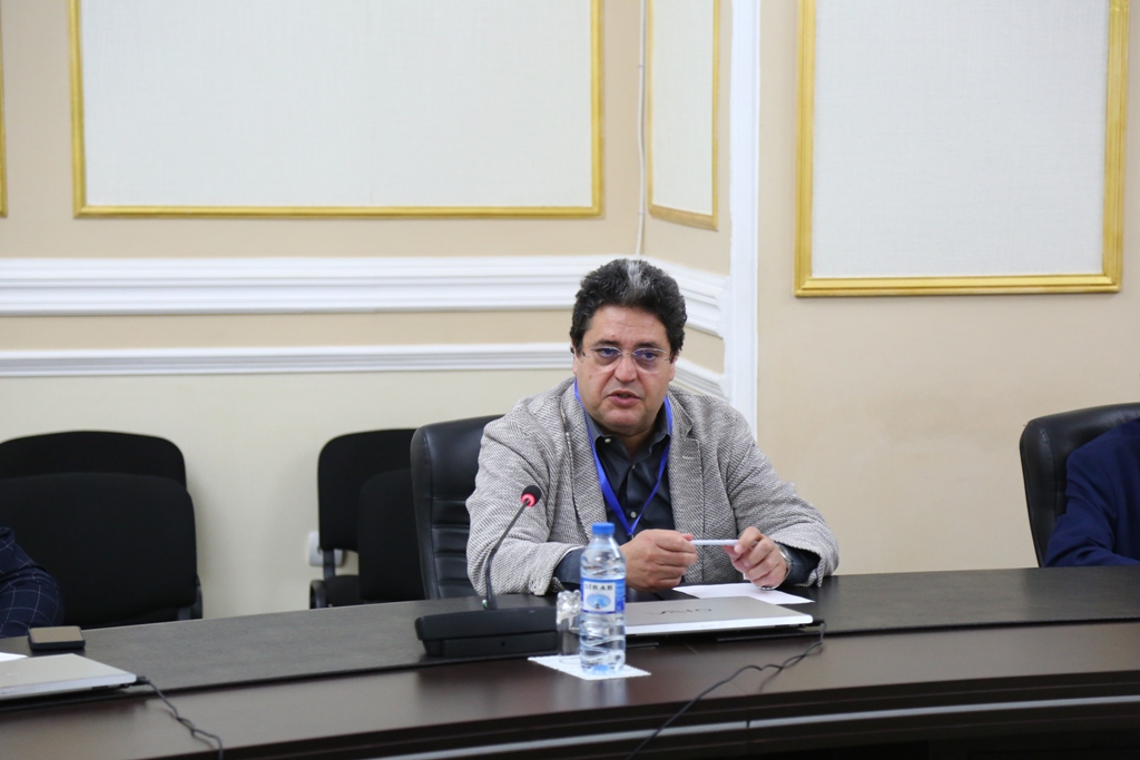 Академик Ариф Гашимов встретился с группой зарубежных ученых, которые находятся с визитом в Азербайджане