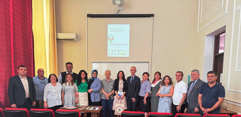 Fizika İnstitutunda hesabat seminarı keçirilib