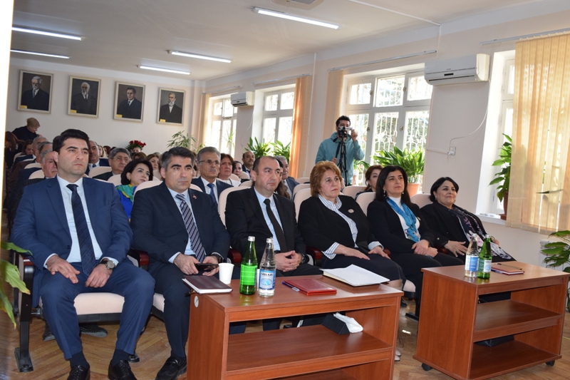Ulu Öndər Heydər Əliyevin 100 illik yubileyinə həsr olunmuş “Biomüxtəliflik və bioresurslar” mövzusunda elmi seminar keçirilib