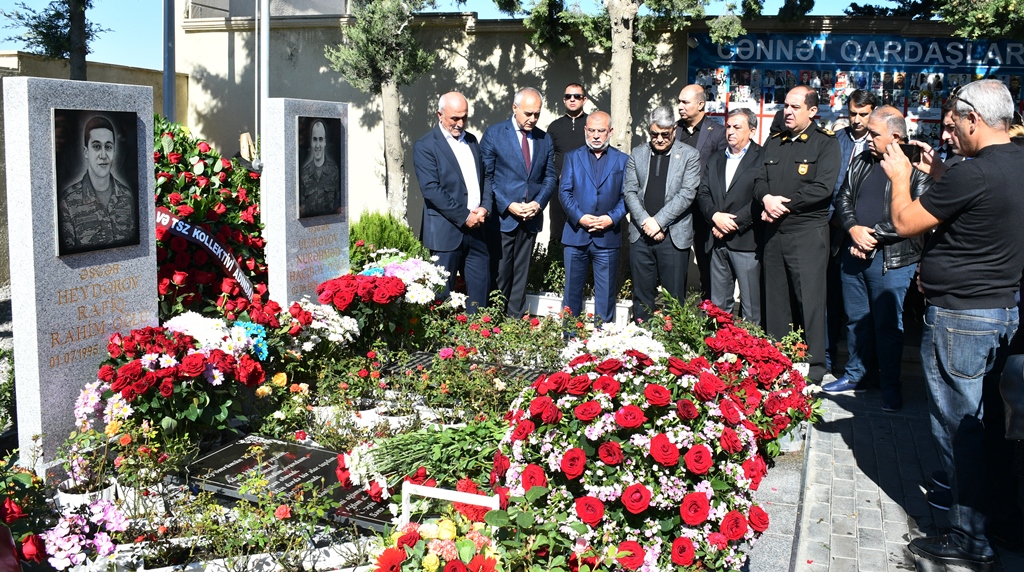 Vətən müharibəsi şəhidi Rafiq Heydərovun məzarı ziyarət olunub