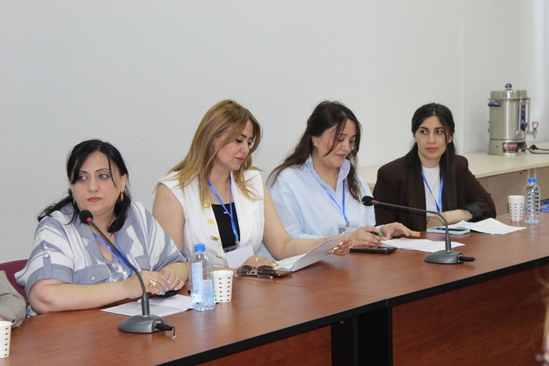 Xaqani Şirvaninin 900 illik yubileyinə həsr olunmuş respublika elmi konfransı keçirilib