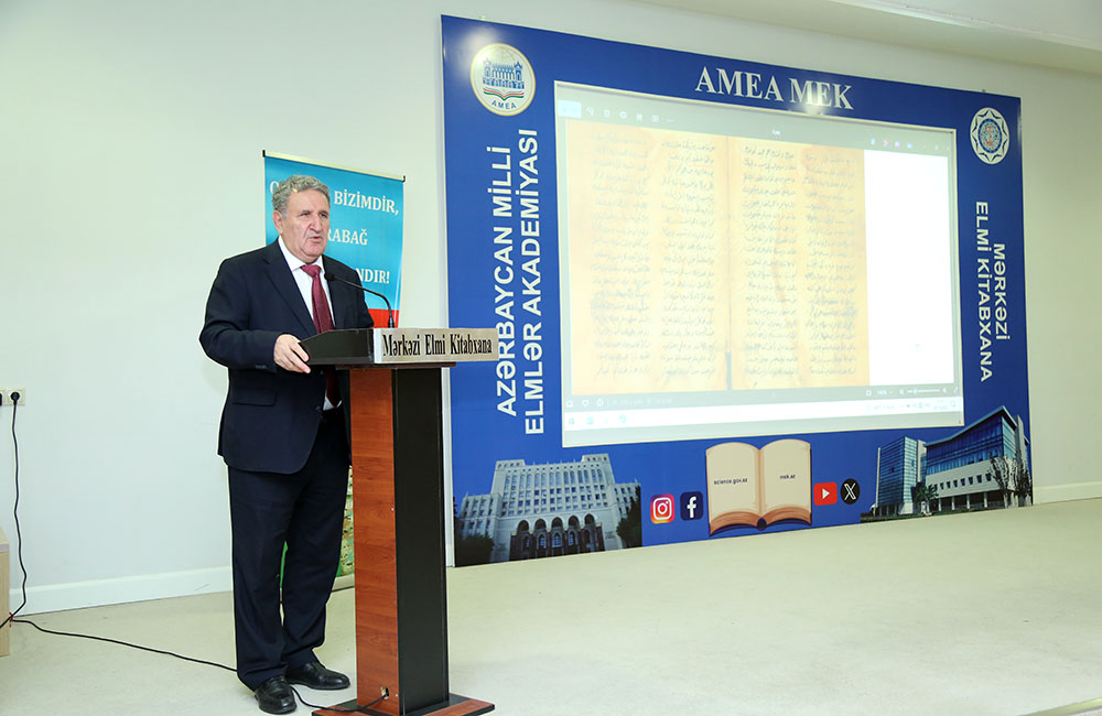 A presentation of the books by Izzaddin Hasanoglu and Mirza Alakbar Sabir, published in Türkiye, took place at CSL