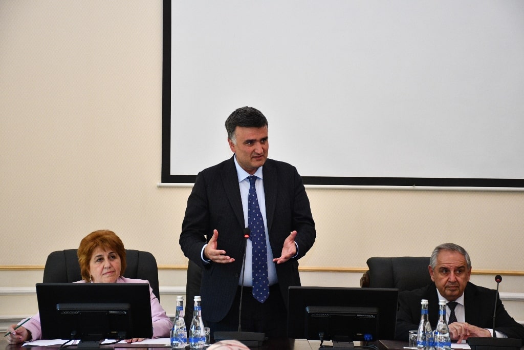 В НАНА прошла встреча с вице-президентом ТЮБИТАК Ахмедом Йозгатлыгилем
