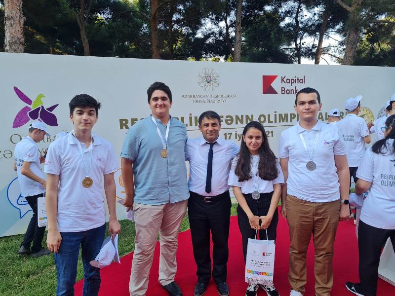 Botanika İnstitutunun əməkdaşı “Tərəqqi” medalı ilə təltif edilib