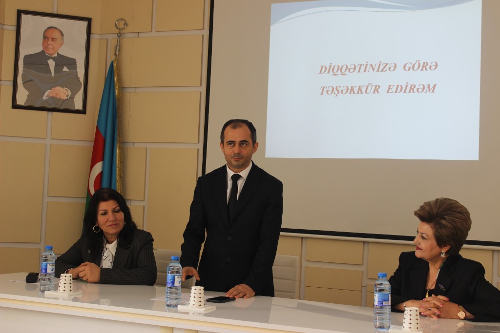 Coğrafiya İnstitutunda “Azərbaycan qadınlarının qəhrəmanlıq salnaməsi” adlı tədbir keçirilib