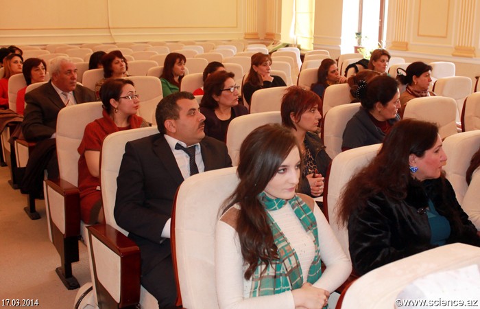 AMEA Hüquqi Təminat Şöbəsi seminar keçirdi