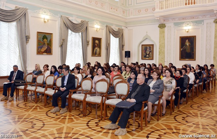 В Национальном музее азербайджанской литературы состоялась встреча с выдающимся ученым -тюркологом Тофигом Маликли