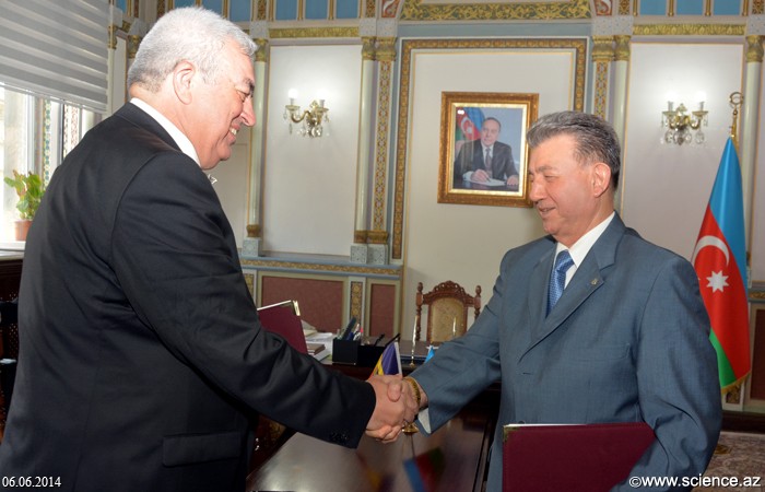 Moldova Elmlər Akademiyasının prezidenti ilə görüş keçirildi