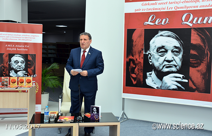 Türk dünyasının tanınmış tədqiqatçısı Lev Qumilyovun 105 illik yubileyi AMEA-da qeyd olunub